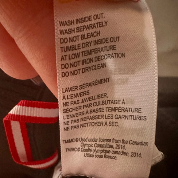 HUDSON’S BAY Team Canada Varsity Track Jacket — RARE Olympic Edition ✨ - Picture 9 of 10